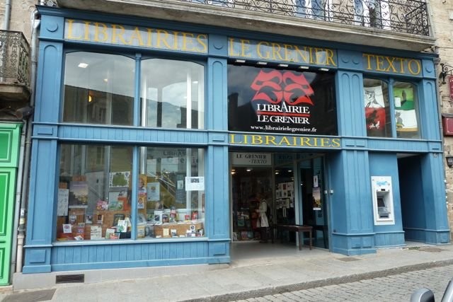 La librairie le Grenier à Dinan accueille Banquises et Comètes.